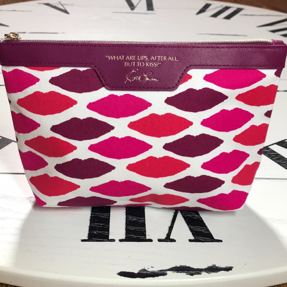 Estée Lauder Cosmetic Makeup Bag New w/out tags!